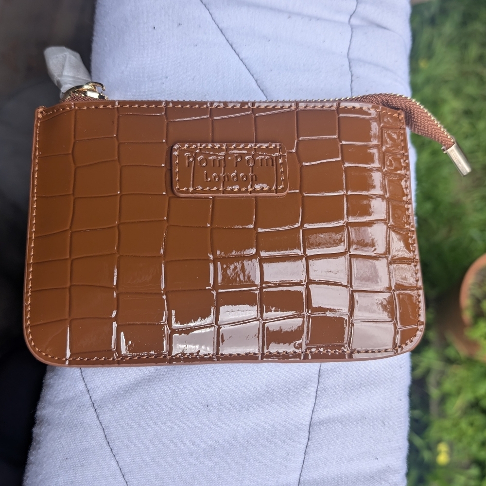 Pom Pom London Chelsea Coin Purse In Chestnut Patent BNNU Sold Out